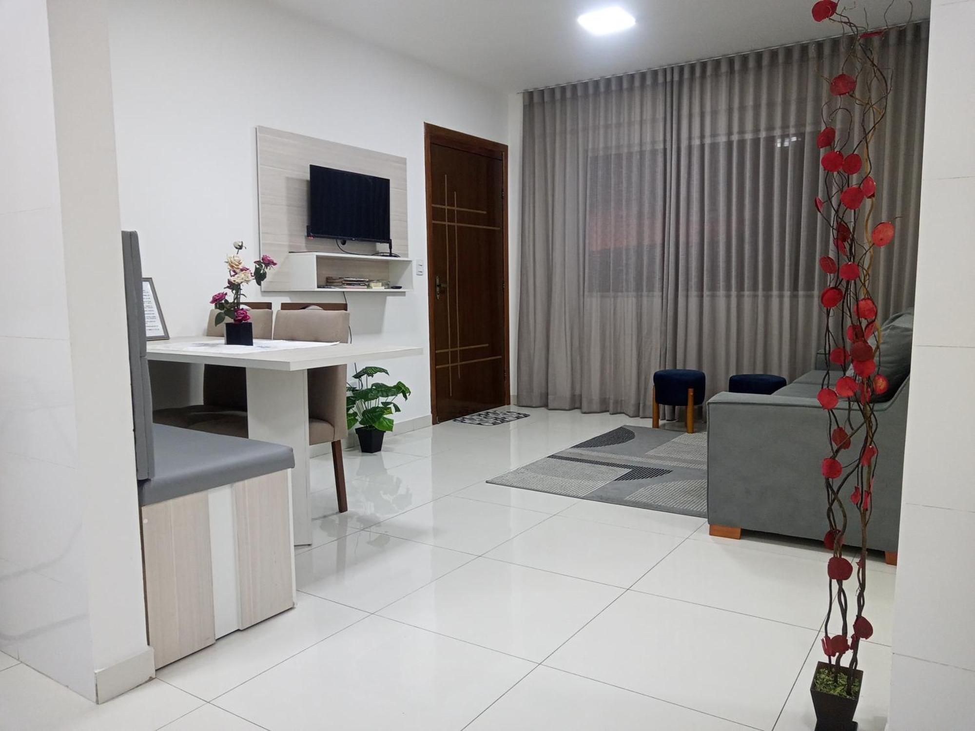 Completo 3 Quartos Sala Cozinha Lavanderia E Perto De Apartamento