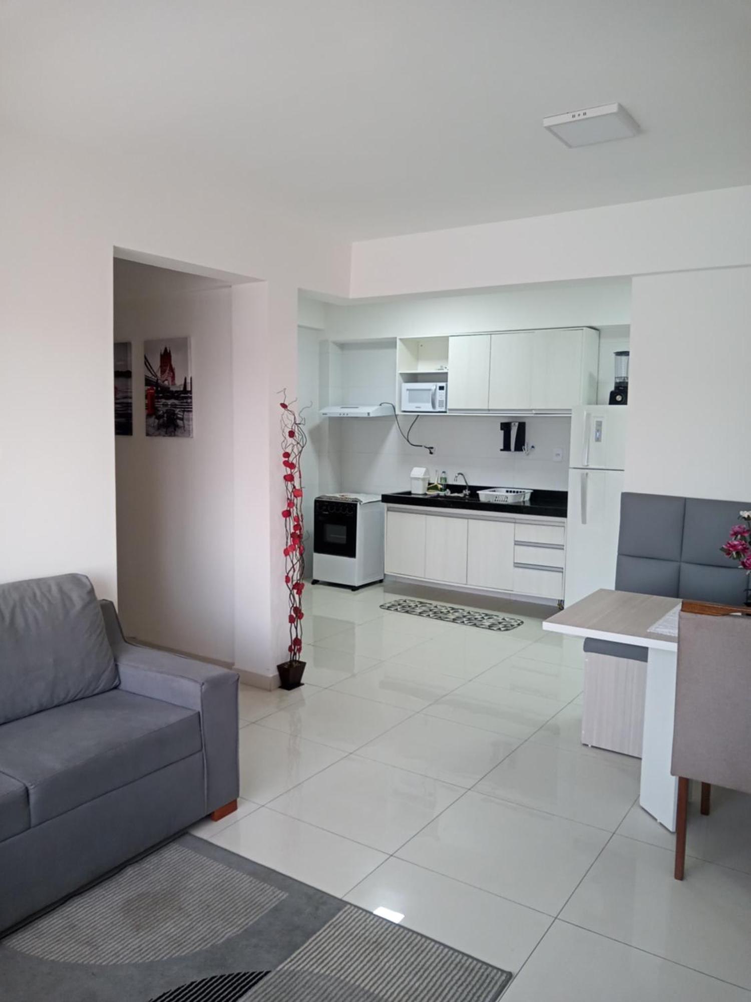 Completo 3 Quartos Sala Cozinha Lavanderia E Perto De *